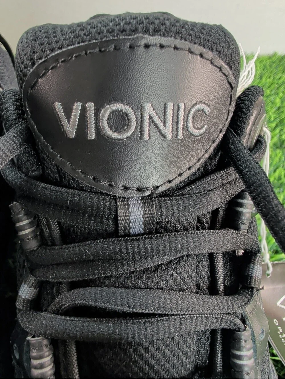 Vionic Walker Womans Black Suede Leather Walking Sneaker US Size 8 Comfort
